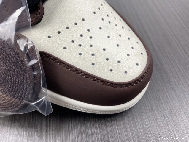 Air Low Mocha Jordan DC6991-200 1 0817